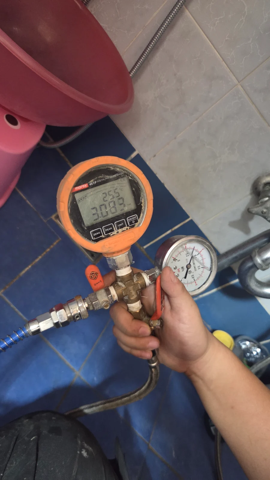 급수배관 공압검사 진행